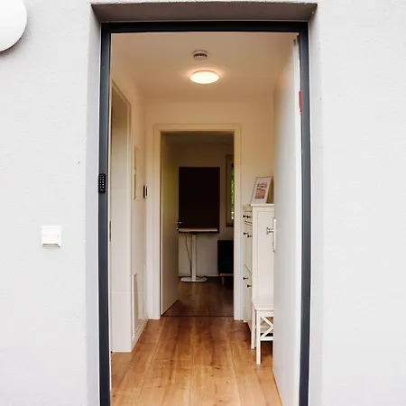Apartment Design Office & Hideaway - Eah, Zeiss, Schott In 5 Min
